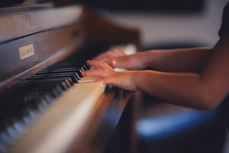 dete-i-muzika-1